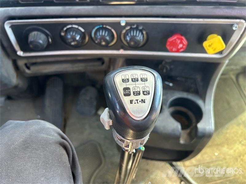 Kenworth T800 Тягачі