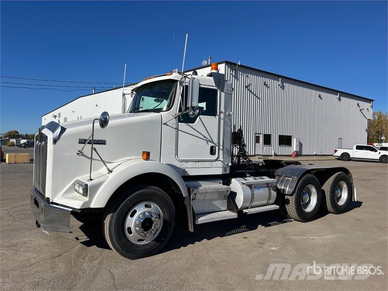 Kenworth T800 وحدات الجر