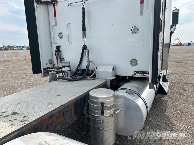 Kenworth T800 Prime Movers