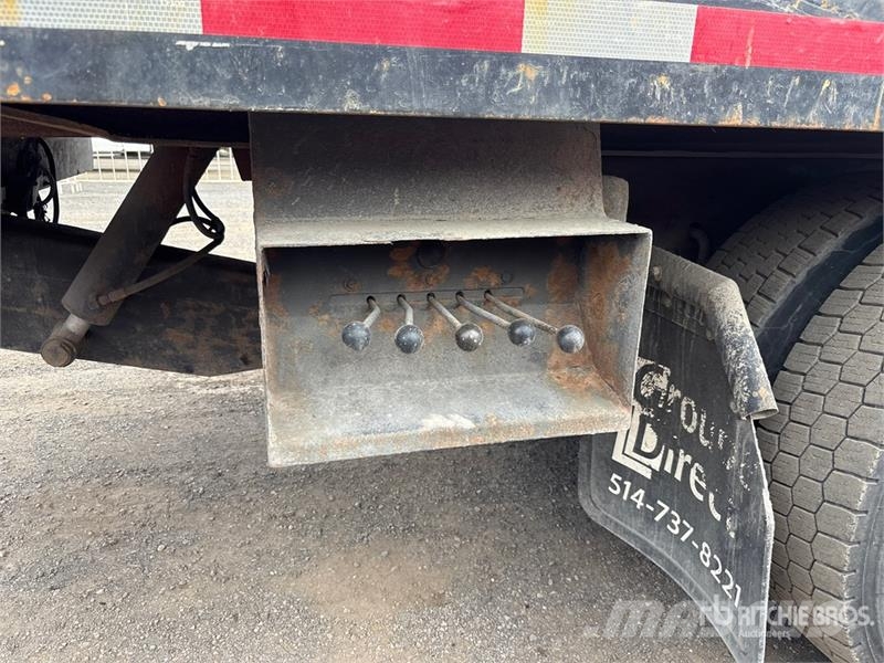Kenworth T800 Flatbed / Dropside trucks