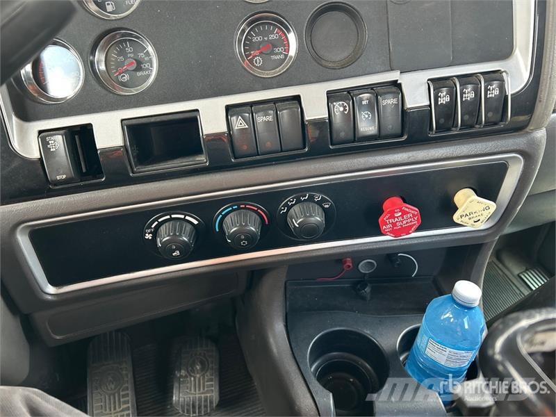 Kenworth T800 Kabine i unutrašnjost