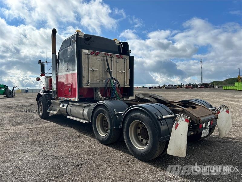 Kenworth T800 وحدات الجر
