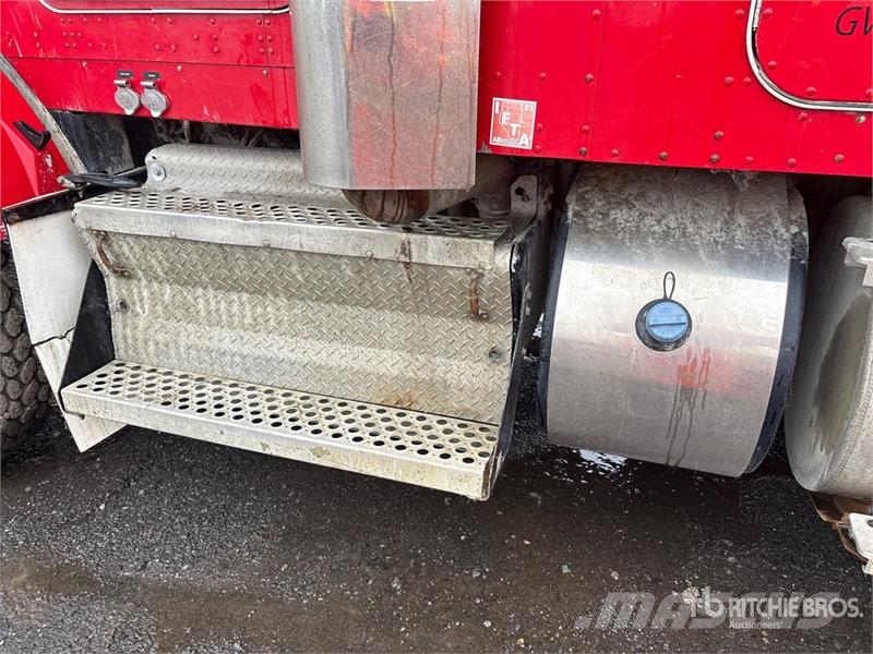 Kenworth T800 Motrici e Trattori Stradali