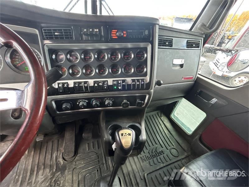 Kenworth T800 وحدات الجر