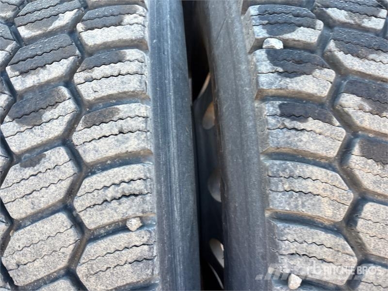 Kenworth T800 Motrici e Trattori Stradali