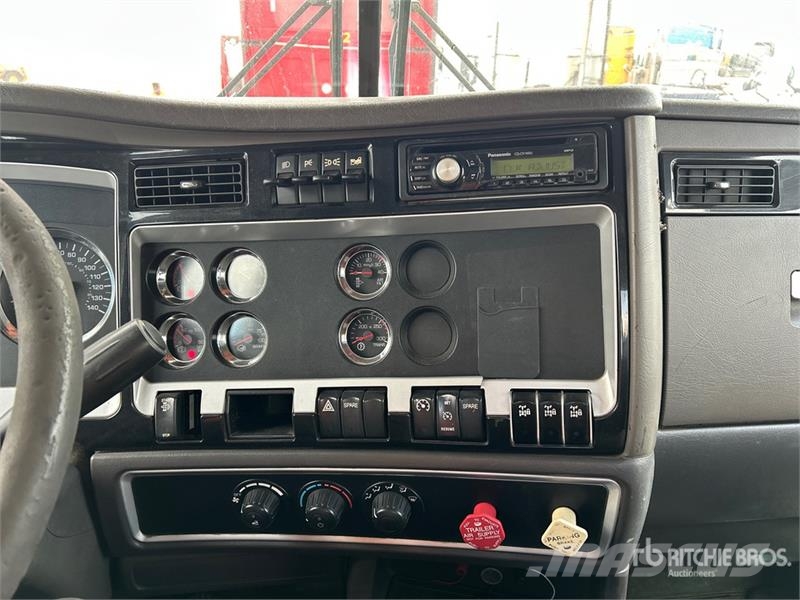 Kenworth T800 Kabine i unutrašnjost