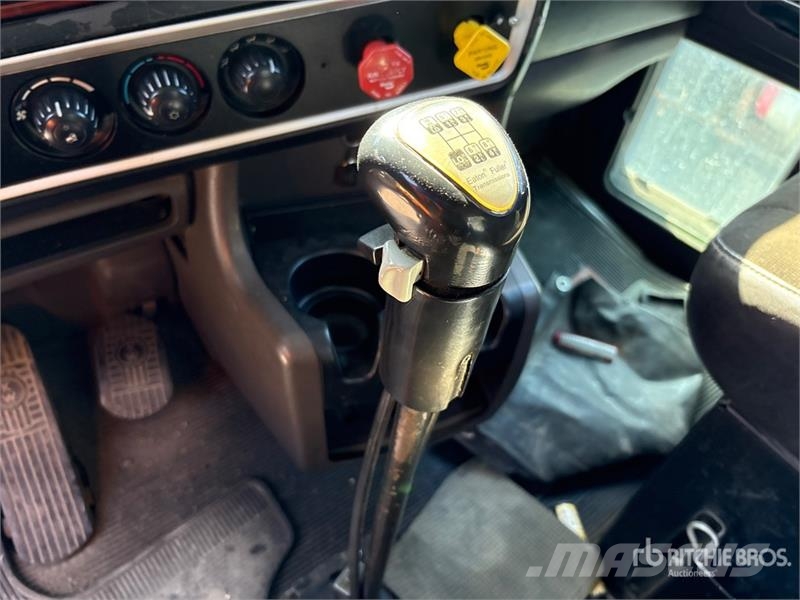 Kenworth T800 牵引车