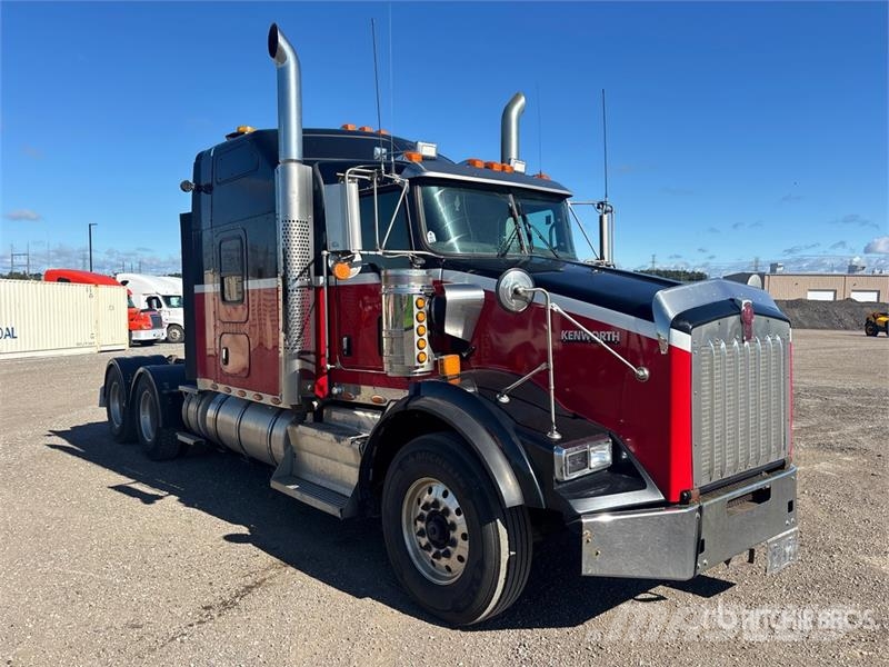 Kenworth T800 Vetopöytäautot