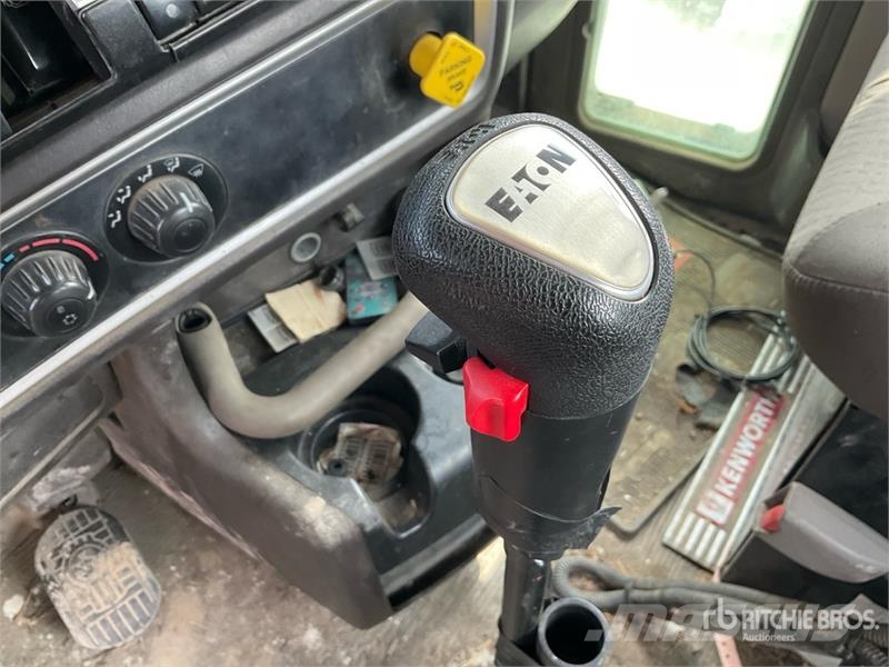 Kenworth T800 Cabins and interior