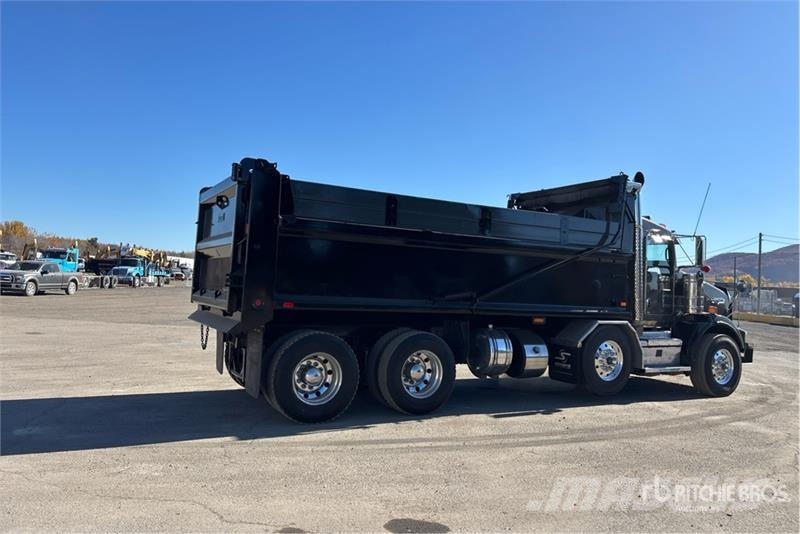 Kenworth T800 Pašizgāzējs