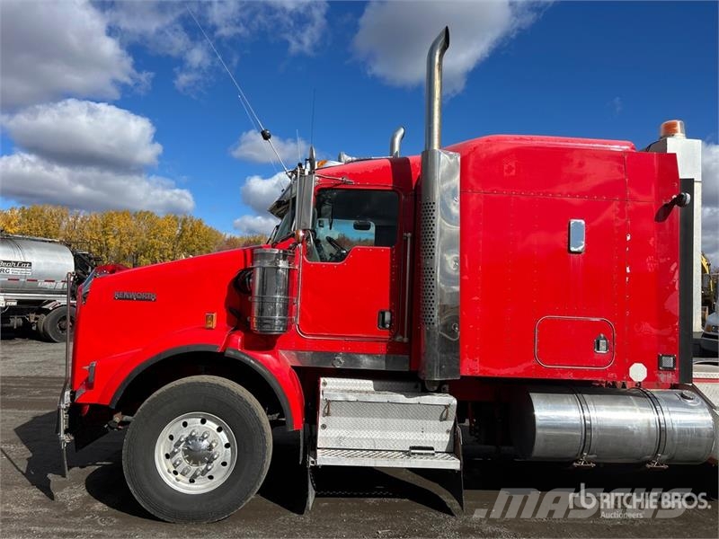 Kenworth T800 وحدات الجر