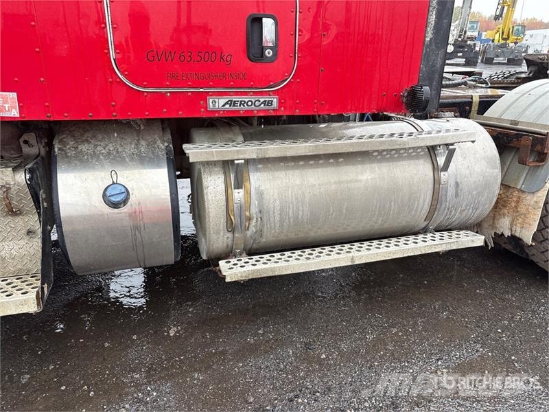 Kenworth T800 Motrici e Trattori Stradali