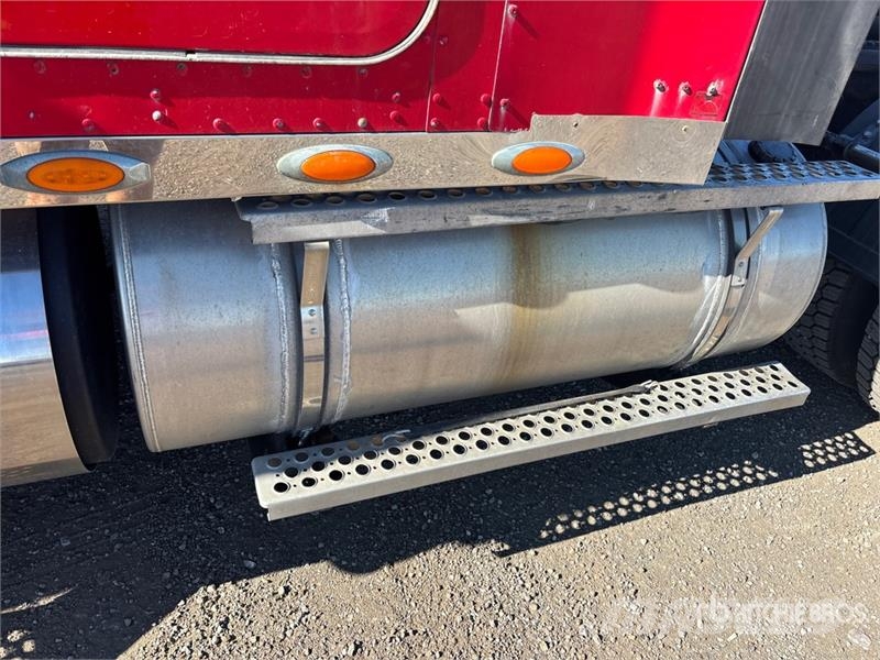 Kenworth T800 Vetopöytäautot