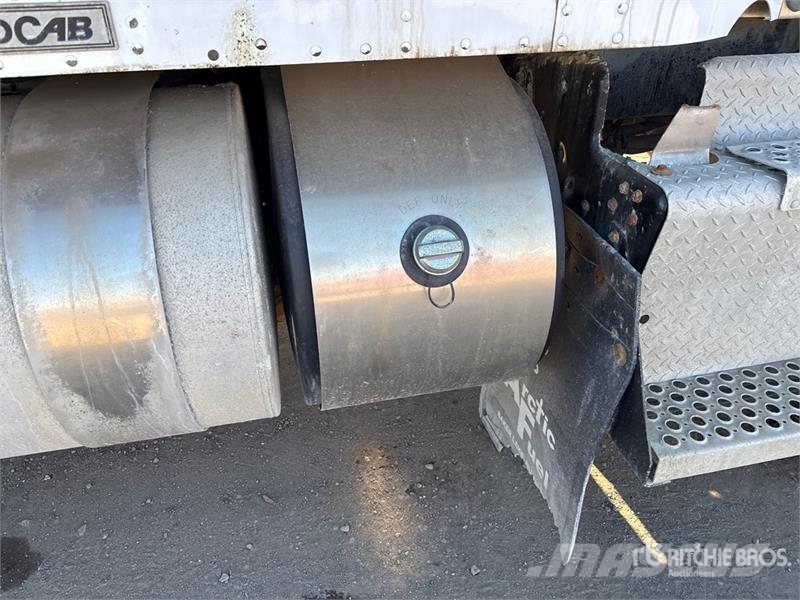 Kenworth T800 Tractor Units