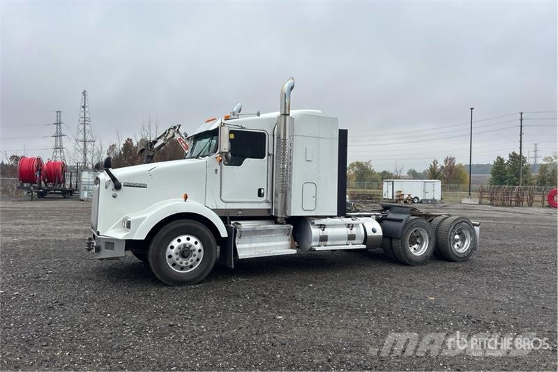 Kenworth T800 Trekkers