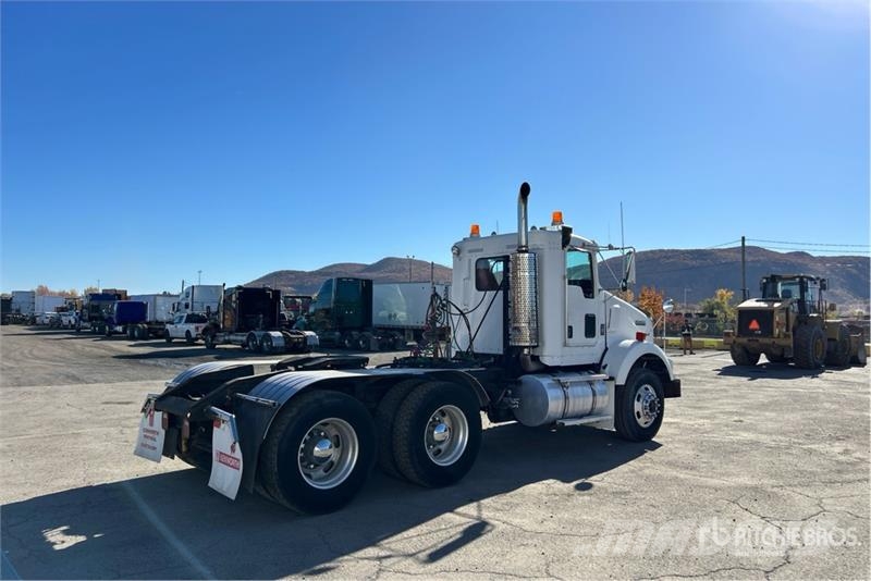 Kenworth T800 وحدات الجر