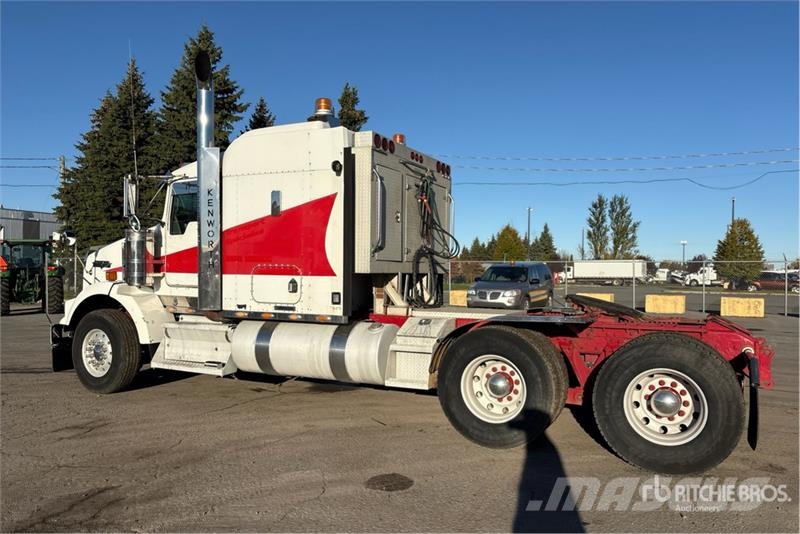 Kenworth T800 Vetopöytäautot