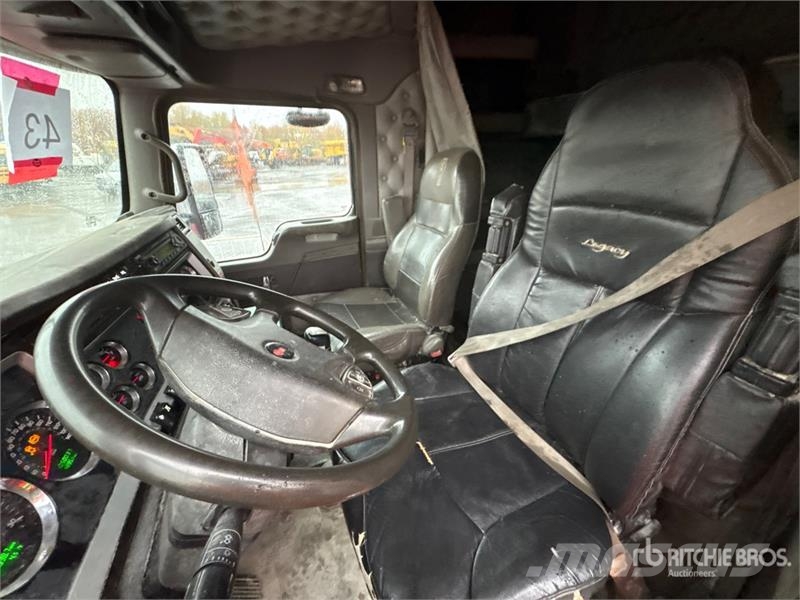 Kenworth T800 Motrici e Trattori Stradali