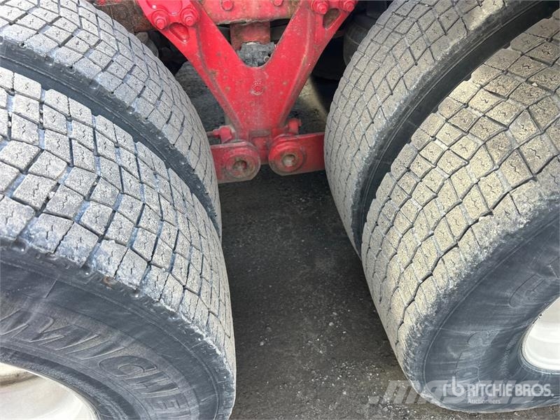 Kenworth T800 وحدات الجر