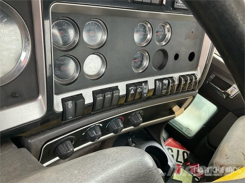 Kenworth T800 Cabine en interieur