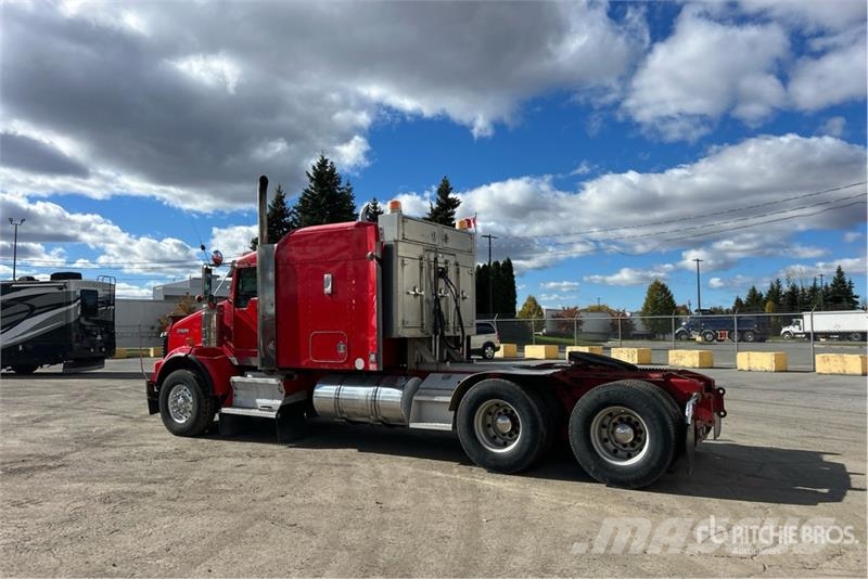 Kenworth T800 وحدات الجر