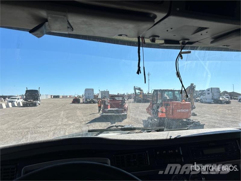 Kenworth T800 Тягачі