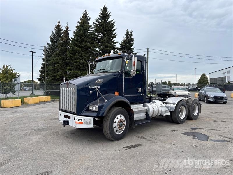 Kenworth T800 Motrici e Trattori Stradali