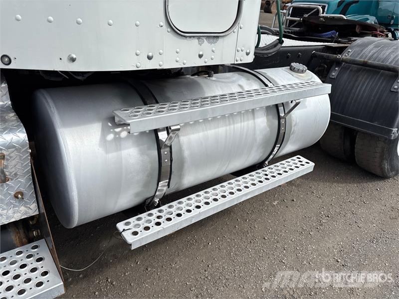 Kenworth T800 牵引车