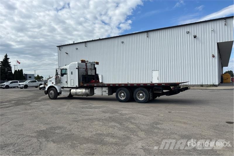 Kenworth T800 Flatbed / Dropside trucks