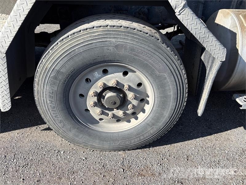 Kenworth T800 Camiones bañeras basculantes o volquetes
