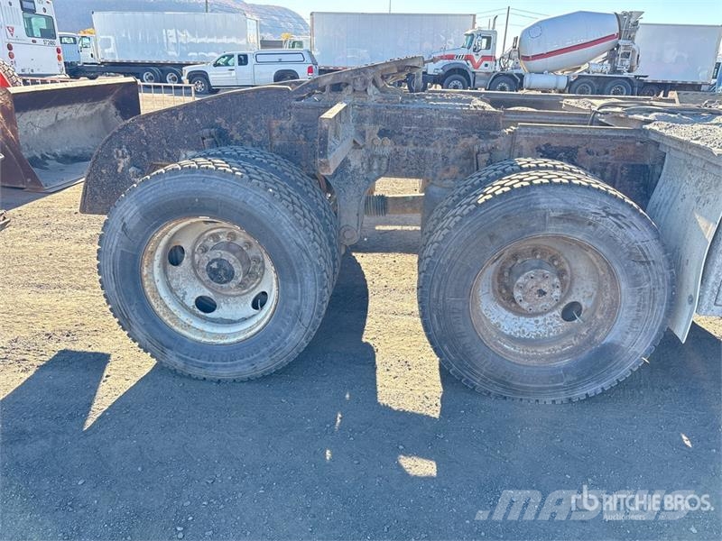 Kenworth T800 Tractor Units