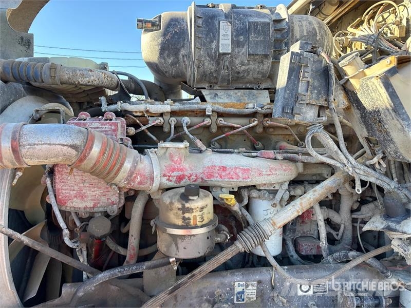 Kenworth T800 وحدات الجر