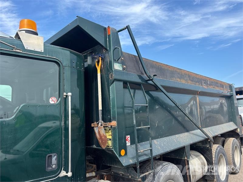 Kenworth T800 傾卸式卡車