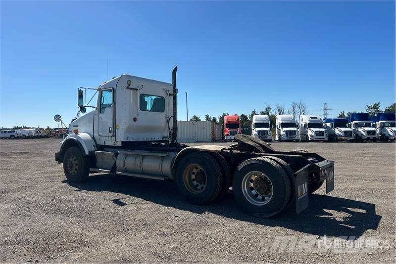 Kenworth T800 Тягачі