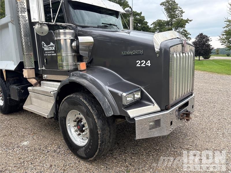 Kenworth T800 Tipper trucks