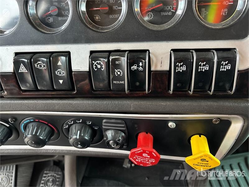 Kenworth T800 Vilcēji
