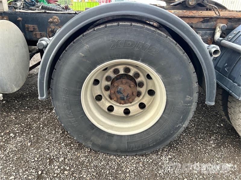 Kenworth T800 وحدات الجر