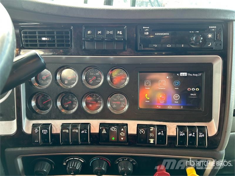 Kenworth T800 وحدات الجر