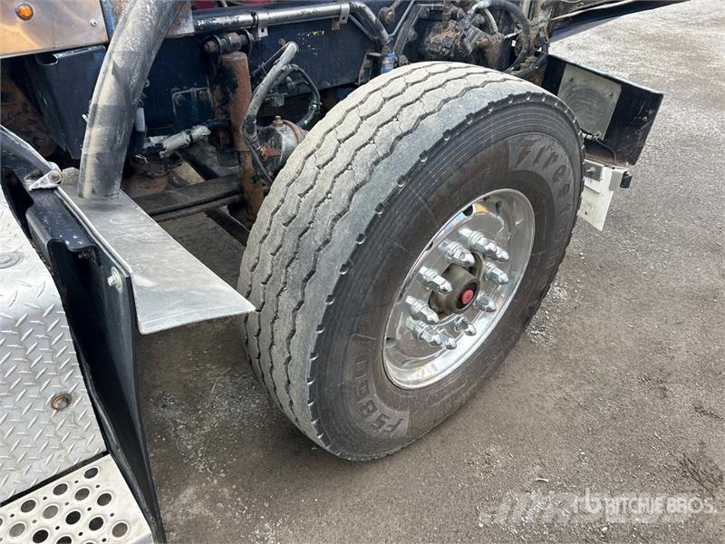 Kenworth T800 Sattelzugmaschinen