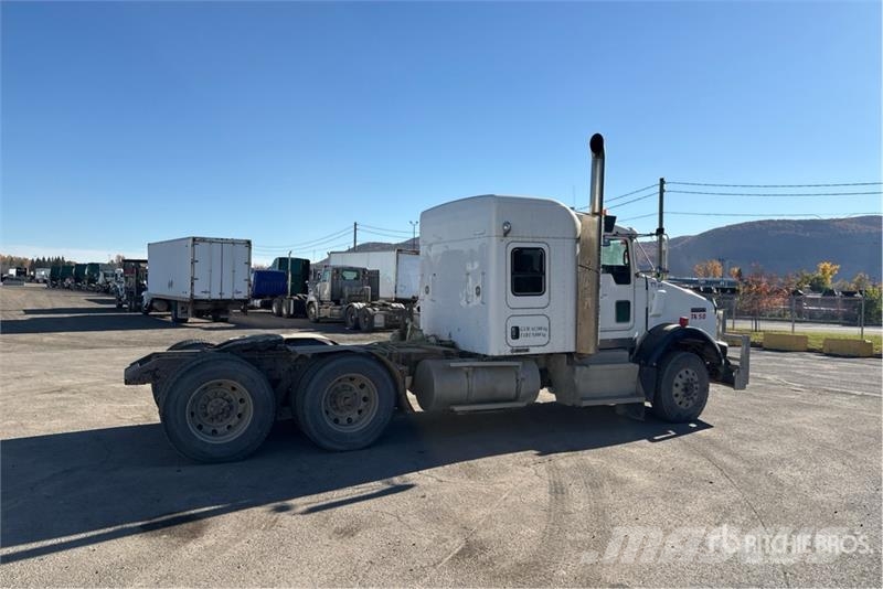 Kenworth T800 Vetopöytäautot