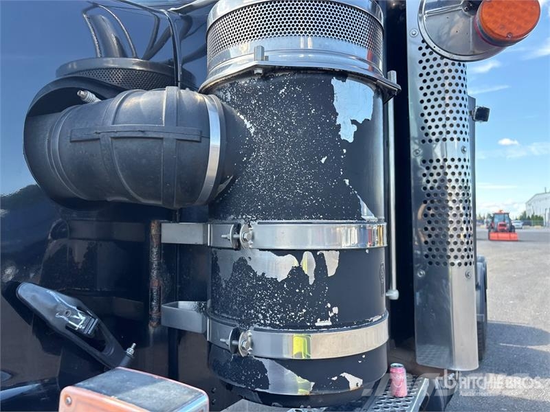 Kenworth T800 Vetopöytäautot