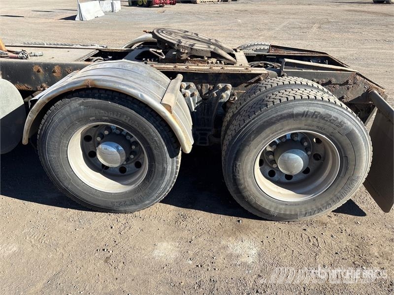 Kenworth T800 Vlačilci