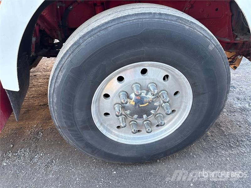 Kenworth T800 Motrici e Trattori Stradali
