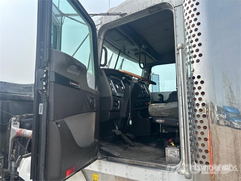 Kenworth T800 Prime Movers