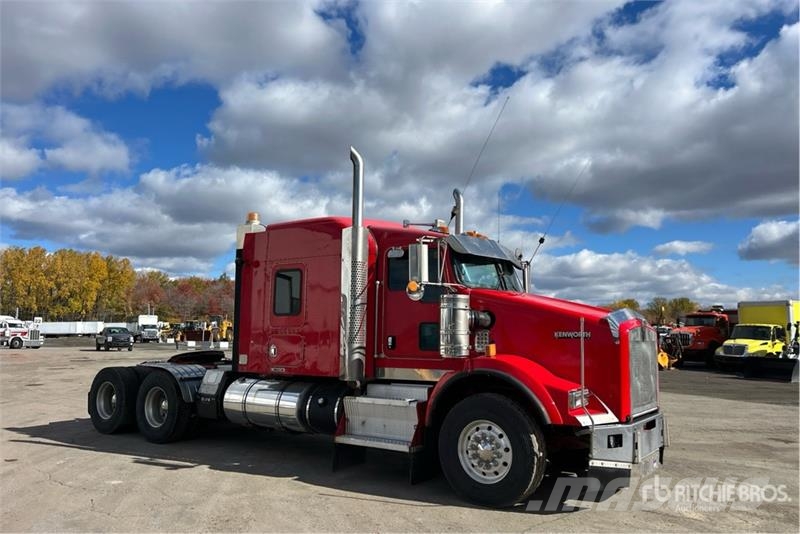 Kenworth T800 وحدات الجر