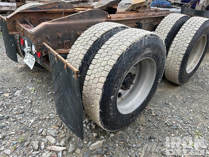 Kenworth T800 Vetopöytäautot