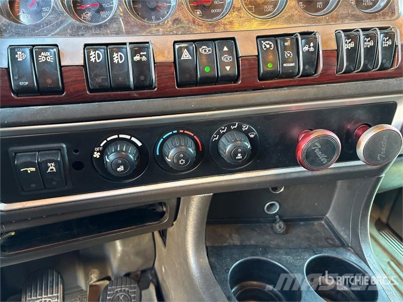 Kenworth T800 Motrici e Trattori Stradali