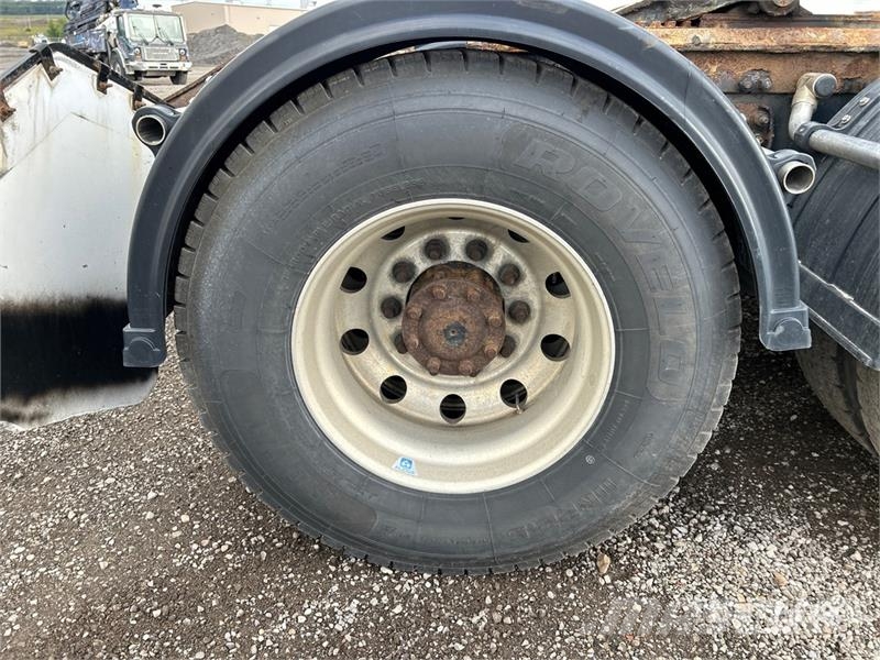 Kenworth T800 وحدات الجر