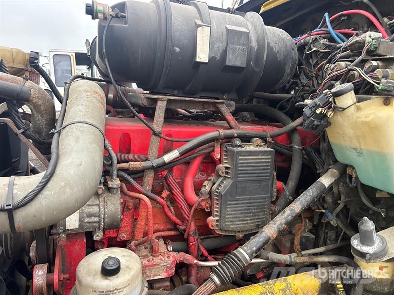 Kenworth T800 6x4 Cab and Chassis (Inoperable) Kabinen