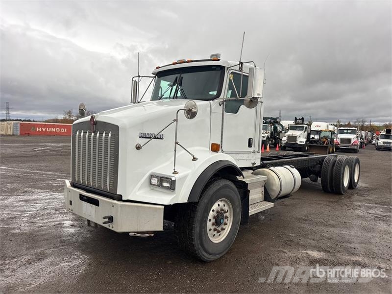 Kenworth T800 6x4 Cab and Chassis Kabine i unutrašnjost